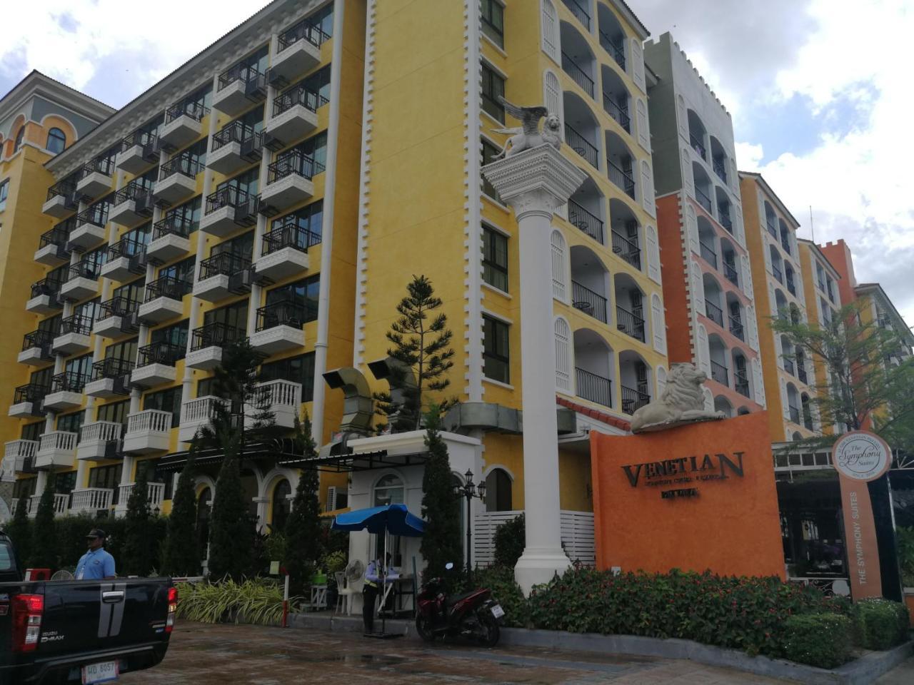 Venetian Poseidon Pool Hotel Praia de Jomtien Exterior foto