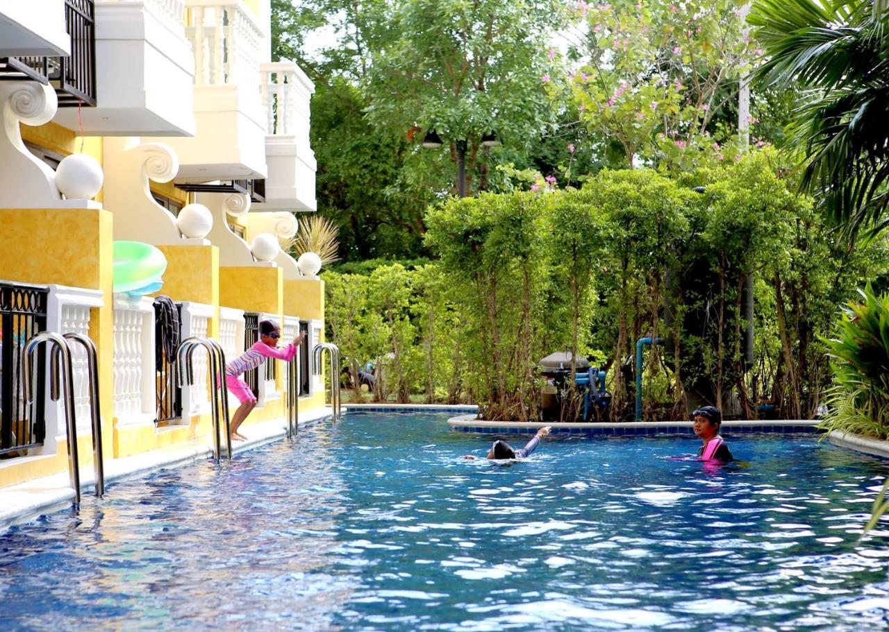 Venetian Poseidon Pool Hotel Praia de Jomtien Exterior foto